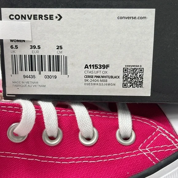 Converse WMNS CTAS LIFT OX
CERISE PINK/WHITE/BLACK A11539F Platforms Sneakers - Picture 15 of 16